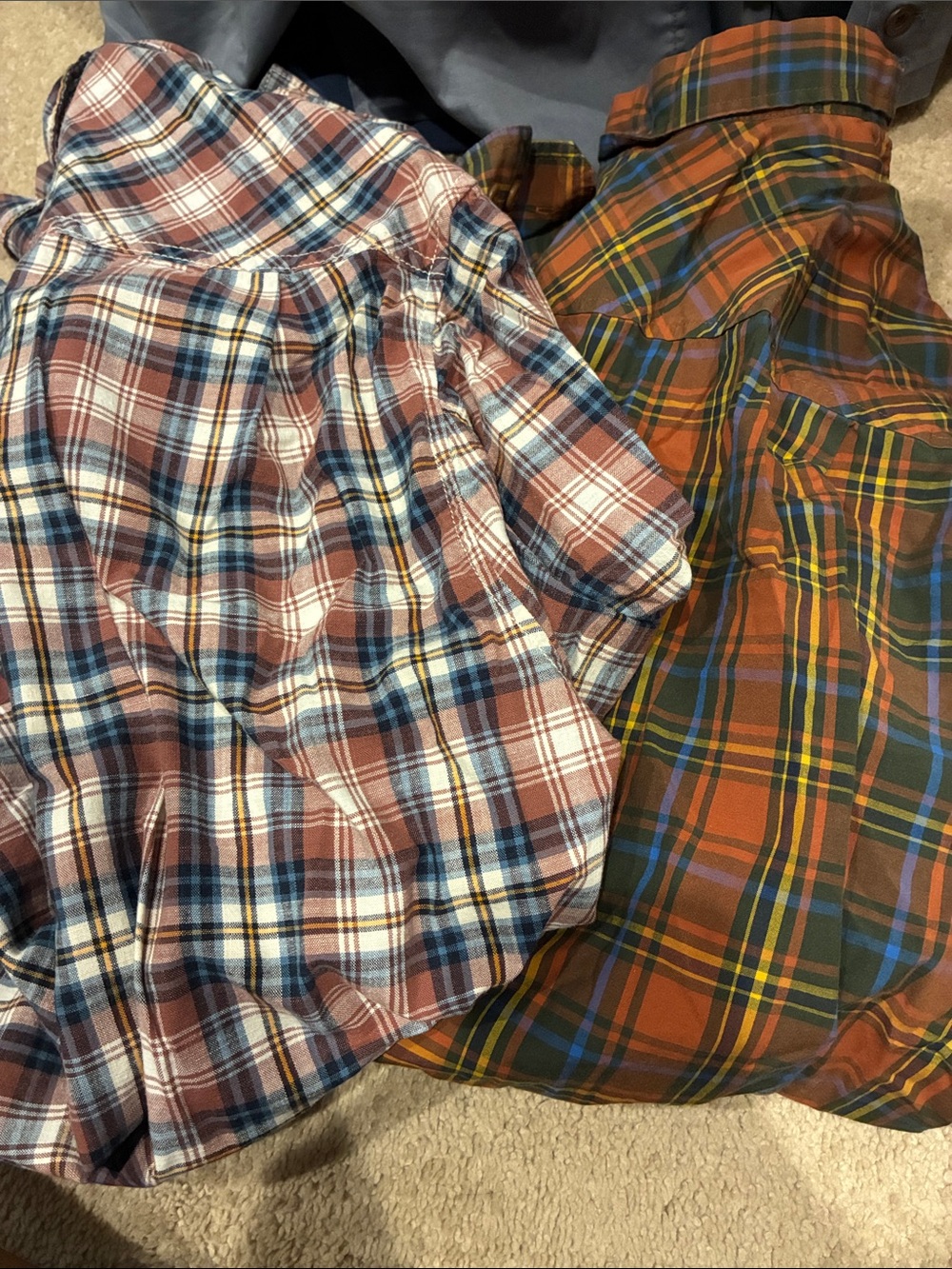 LOT OF 2: Duluth Trading Co. button down long sleeve shirts XL
